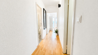 Flur - Bezugsfreies möbliertes Apartment mit Balkon in Berlin Mitte unmittelbar des Checkpoint Charlie
