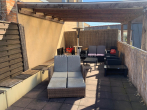 Überdachte Terrasse - Komplett möbliert! 3-Raumwohnung mit großer Terrasse und EBK in der östlichen Altstadt