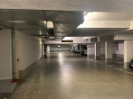Tiefgarage - Tolle 3-Zimmerwohnung im Dachgeschoss mit Süd-Balkon und Tiefgaragenstellplatz im „Weißen Viertel“