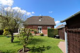Grundstück - Wohlfühlhaus mit Wintergarten, Garage und Carport