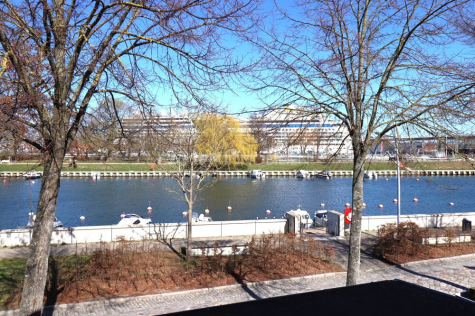 Wasserblick? Ja! Kapitänshaus am Strom mit 2 Ferienwohnungen & Carport – absolute Rarität in Toplage, 18119 Rostock / Warnemünde, Haus