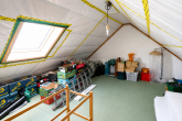 Ausbaureserve Dachboden - Hell und freundlich! Reihenmittelhaus in Brinckmannshöhe. Mit Carport und Ausbaureserve.