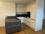 Einbauküche - Wohnen in Stadtmitte – Helle 3-Zimmerwohnung mit Parkett