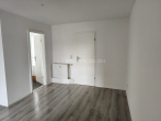 Wohnzimmer - Flexible 2-Raum Wohnung in ruhiger Lage