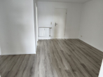 Wohnzimmer - Flexible 2-Raum Wohnung in ruhiger Lage