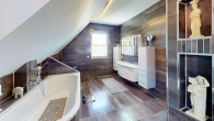 Wellness-Bad mit Badewanne - Tolle Lage und gehobene Ausstattung: Doppelhaushälfte in Elmenhorst