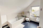 Badezimmer OG - Ihr neues Zuhause in Ostseenähe – Modernes Haus auf dem Kalverradd