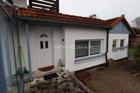 Ruhige, grüne Lage in Warnemünde! Möblierte Wohnung zur Dauermiete!, 18119 Rostock, Erdgeschosswohnung