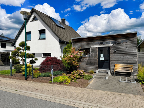 Leben & Arbeiten in Wohlfühlumgebung, 18182 Rövershagen, Einfamilienhaus