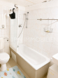 Badezimmer mit Badewanne - Charmante 3-Zimmer-Eigentumswohnung mit Balkon in begehrter Lage nahe des Checkpoint Charlie