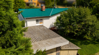 Hausansicht seitlich links - Charmantes Einfamilienhaus mit großem Garten und Potenzial in Zeuthen