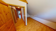 Schlafzimmer 1 OG - Familien willkommen! Fachwerkhaus mit Garage auf Sonnengrundstück sucht neue glückliche Eigentümer