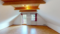 Hauptschlafzimmer - Familien willkommen! Fachwerkhaus mit Garage auf Sonnengrundstück sucht neue glückliche Eigentümer